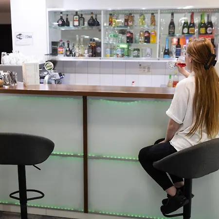 Tok 호텔 자르마디